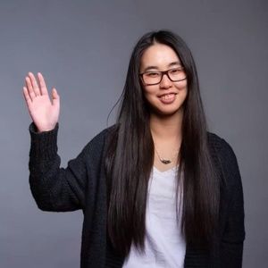 Meet your Posher, Malia